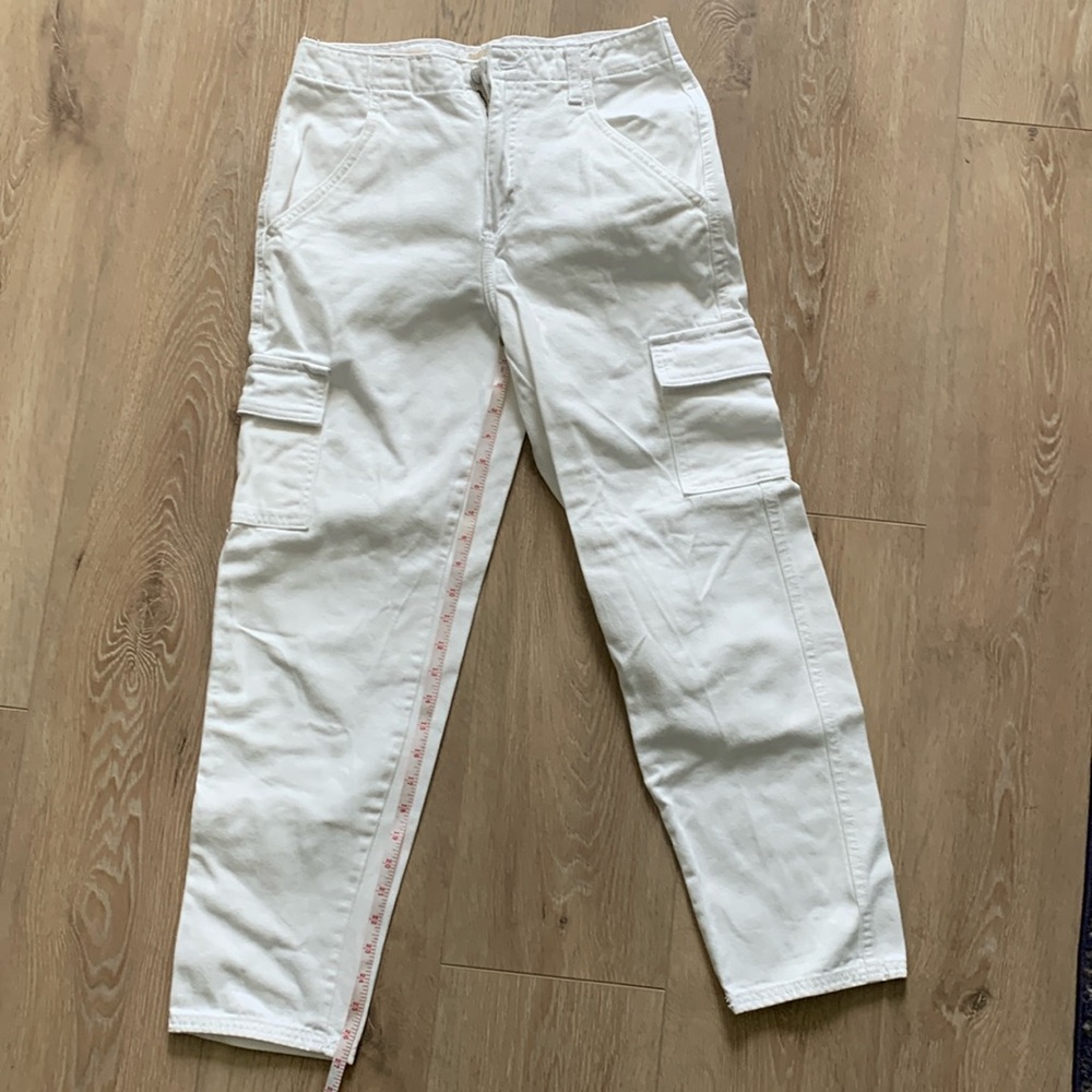 White tapered boyfriend jeans